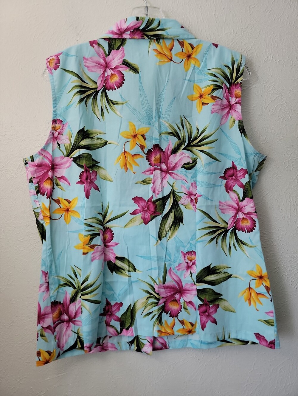 Hawaiian Reserve Sleeveless Floral Button-Front Top - Light Blue Size Large NWOT - Picture 6 of 8